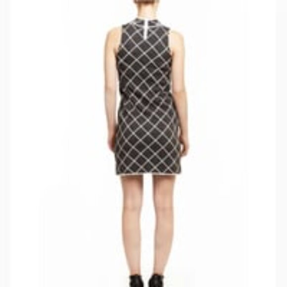 Romeo _ Juliet Geo Knit Black Mini Dress - Picture 2 of 5